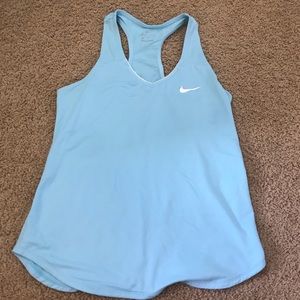 nike tank top size: medium